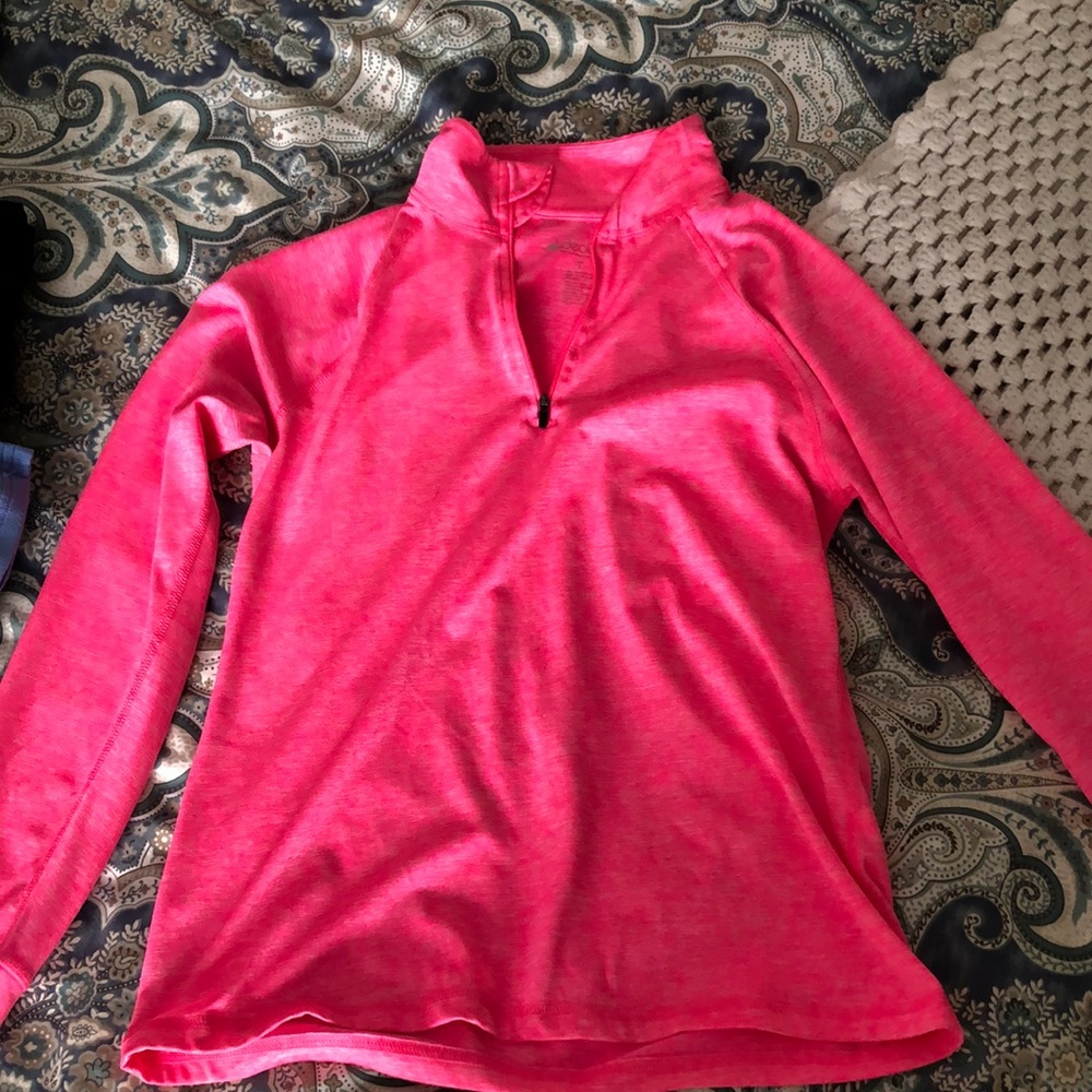 Athletic quarter zip barely worn
